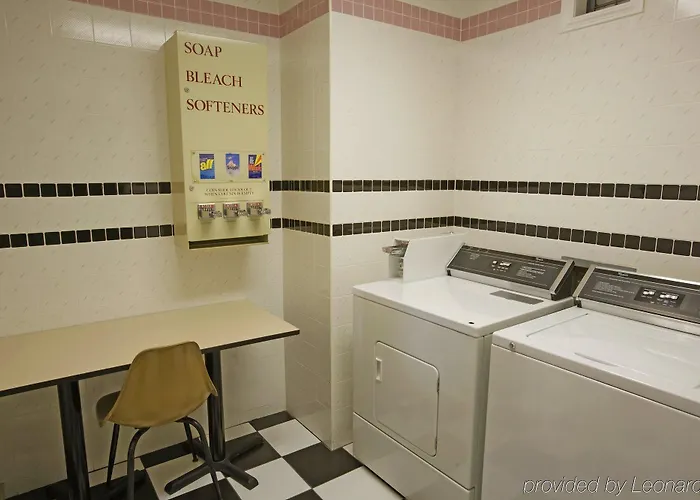 Americas Value - Rockford Motel
